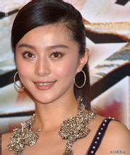 19dewa slot login Bibir merah Huo Yuwei menimbulkan cibiran: Benarkah? Apakah Anda mengatakan ini bertentangan dengan hati Anda?